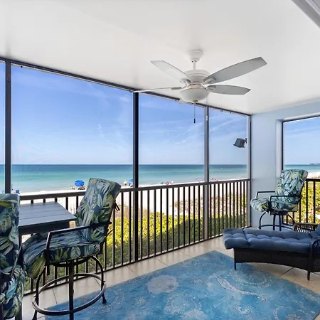 Sunset Terrace 109 Apartment